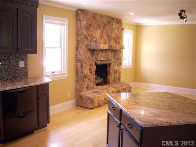 13317 Phillips Road Matthews, NC 28105 - Photo 3 of 16 Gallery Image 3