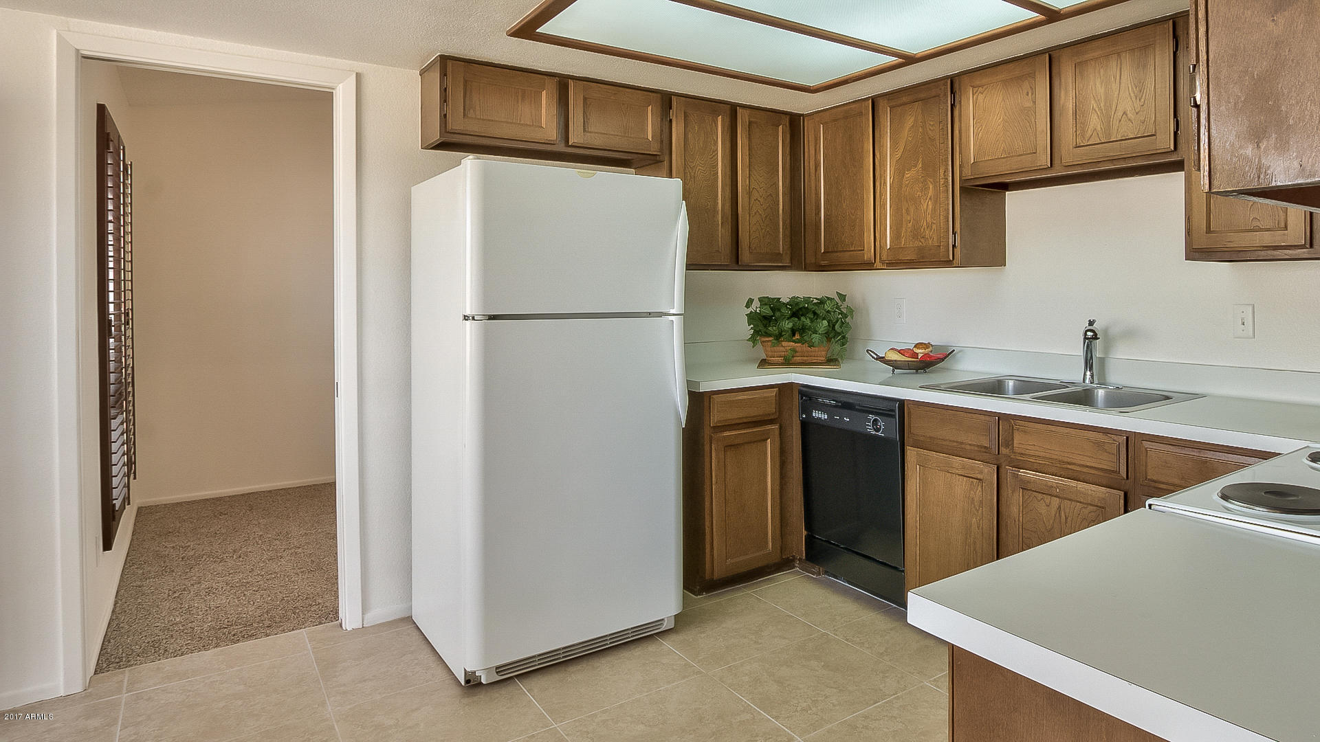 4038 West Griswold Road Phoenix, AZ 85051 - Photo 12 of 31 012_KITCHEN AREA