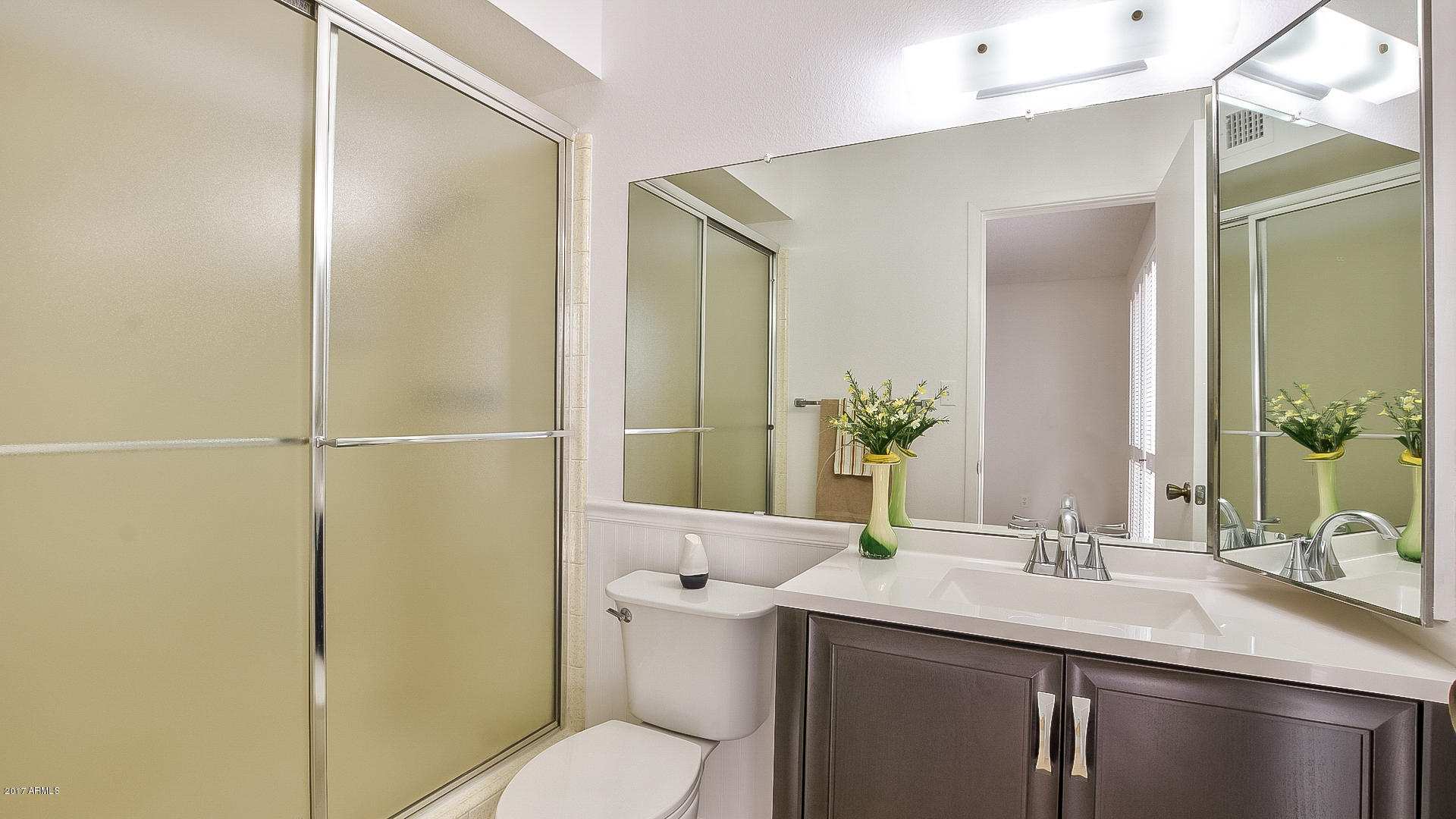 4038 West Griswold Road Phoenix, AZ 85051 - Photo 23 of 31 023_MASTER BATHROOM