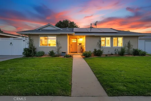 $1,279,000 | 3326 Hackett Avenue, Long Beach, CA 90808