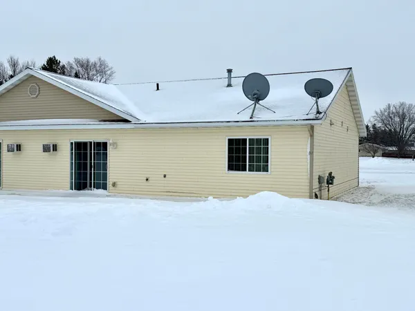 $175,000 | 320 A 2nd Street Northeast, Bertha, MN 56437