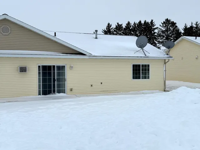 $175,000 | 320 A 2nd Street Northeast, Bertha, MN 56437
