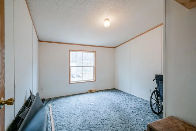 $160,000 | 18 Jacks Lane, Chelsea, ME 04330