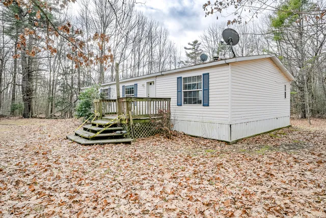 $160,000 | 18 Jacks Lane, Chelsea, ME 04330