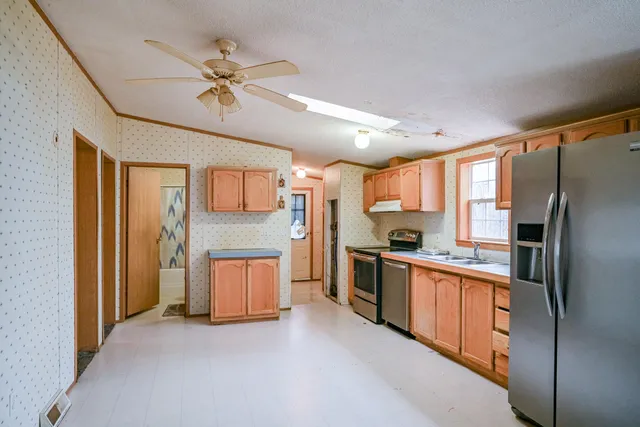 $160,000 | 18 Jacks Lane, Chelsea, ME 04330