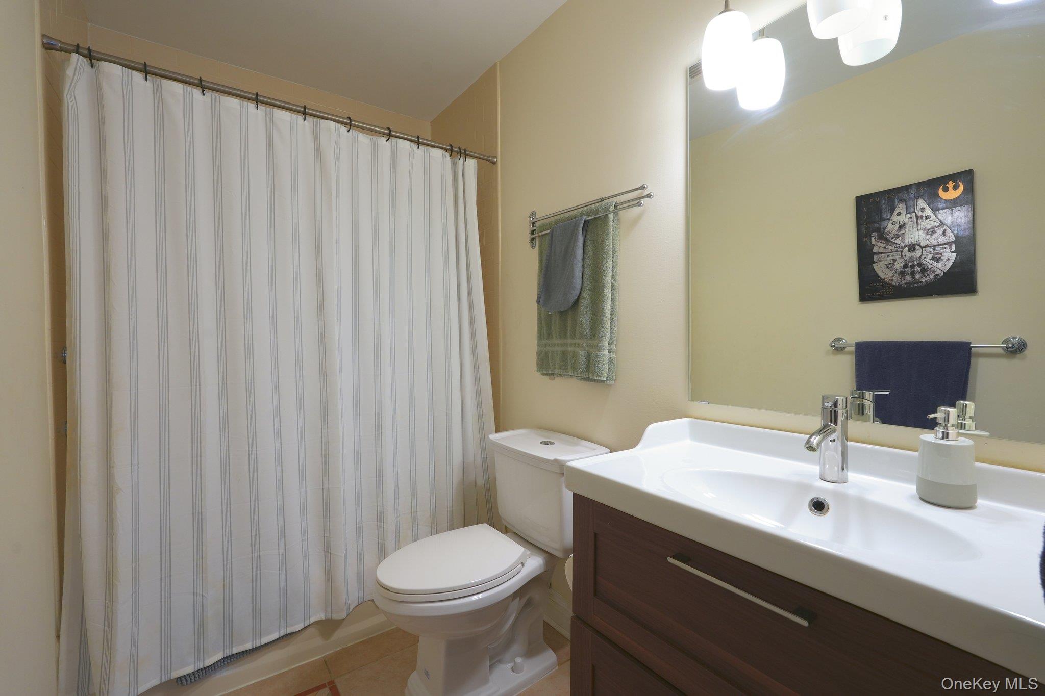 29 Dunderberg Road Tomkins Cove, NY 10986 - Photo 30 of 43 Main upper bath