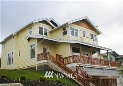 402 Raymond Place Southwest Renton, WA 98057 - Photo 1 of 1