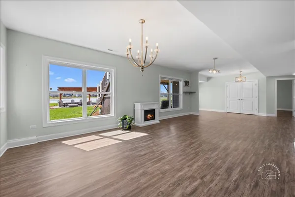 $1,050,000 | 39-w509 Norton Lake Drive, St. Charles, IL 60175