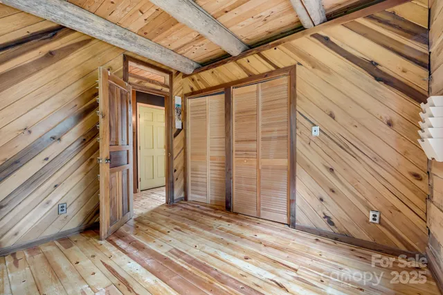 $450,000 | 465 Youngs Gap Road, Fletcher, NC 28732