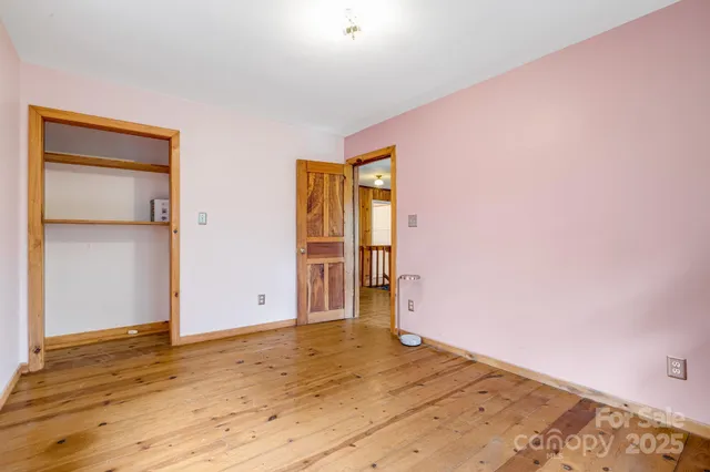 $450,000 | 465 Youngs Gap Road, Fletcher, NC 28732