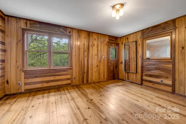 $450,000 | 465 Youngs Gap Road, Fletcher, NC 28732