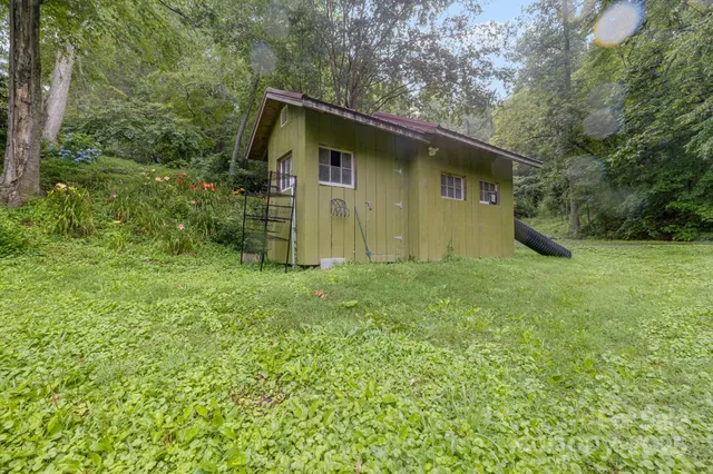 $450,000 | 465 Youngs Gap Road, Fletcher, NC 28732