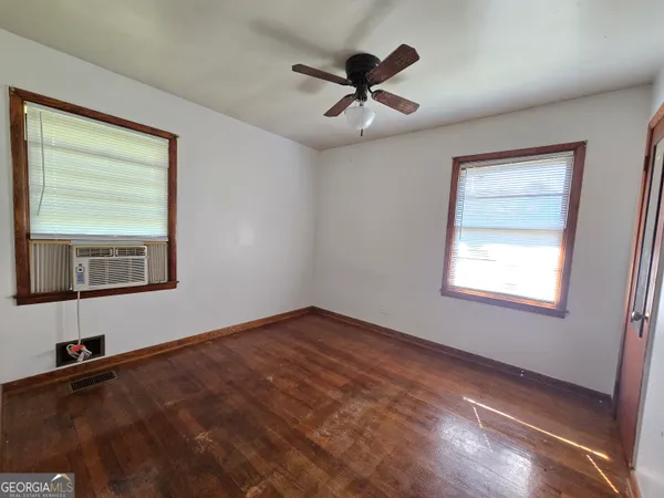 $1,400 | 677 Shellnut Drive, Forest Park, GA 30297