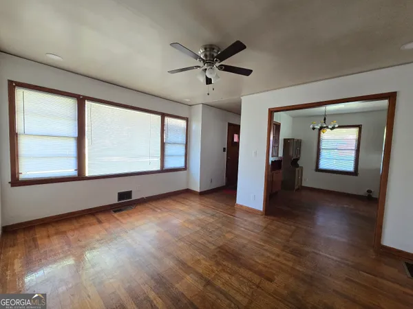 $1,400 | 677 Shellnut Drive, Forest Park, GA 30297