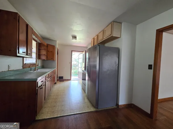 $1,400 | 677 Shellnut Drive, Forest Park, GA 30297