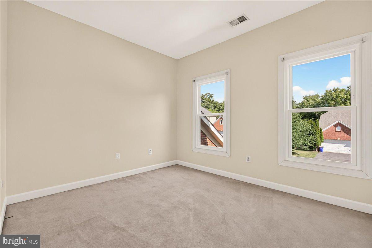 6430 Bellevue Place Frederick, MD 21701 - Photo 28 of 59 3rd bedroom