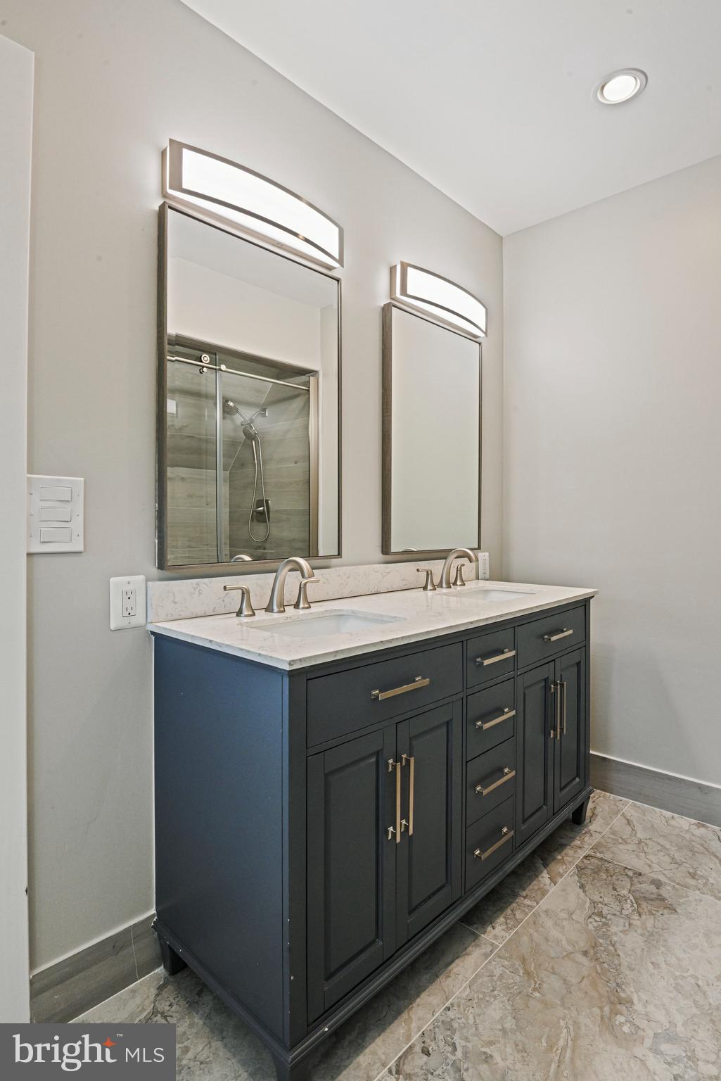 10900 Hunter Station Road Vienna, VA 22181 - Photo 52 of 63