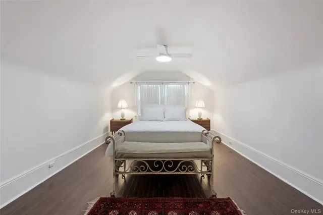 $1,195,000 | 60 Aberfoyle Road, New Rochelle, NY 10804