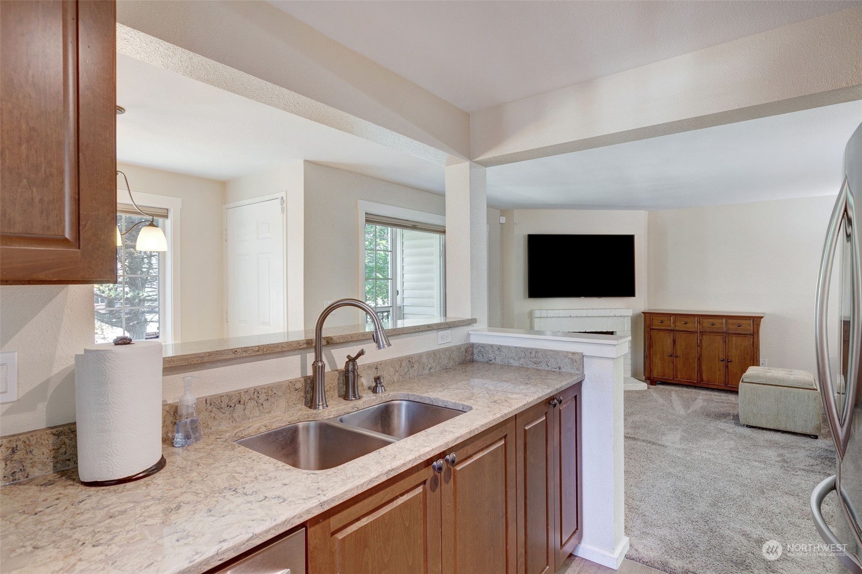 12404 East Gibson Road, Unit P201 Everett, WA 98204 - Photo 8 of 33 Gallery Image 8