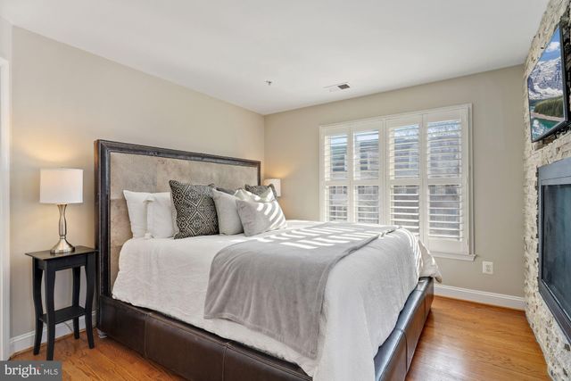 $1,845,000 | 730 Battery Place, Alexandria, VA 22314