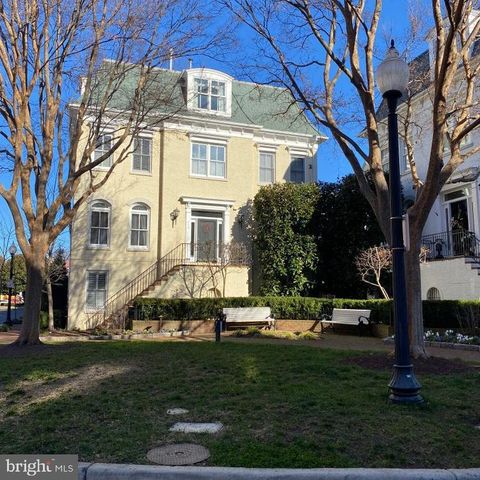 $1,845,000 | 730 Battery Place, Alexandria, VA 22314