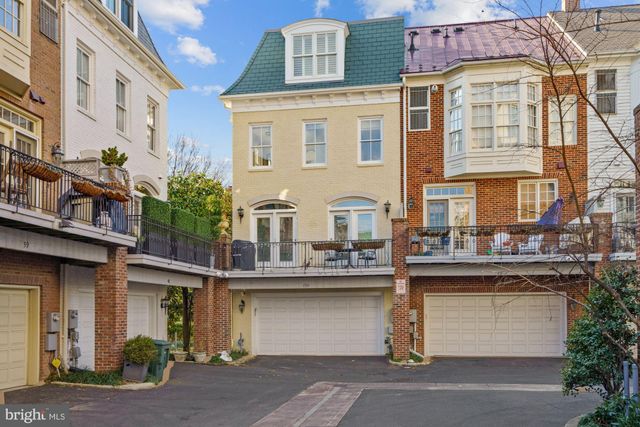 $1,845,000 | 730 Battery Place, Alexandria, VA 22314