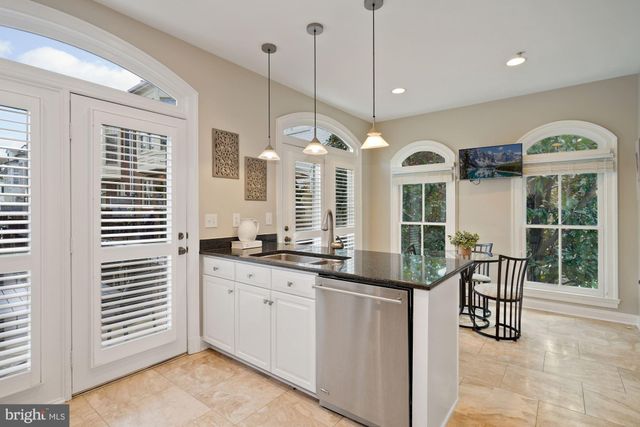 $1,845,000 | 730 Battery Place, Alexandria, VA 22314