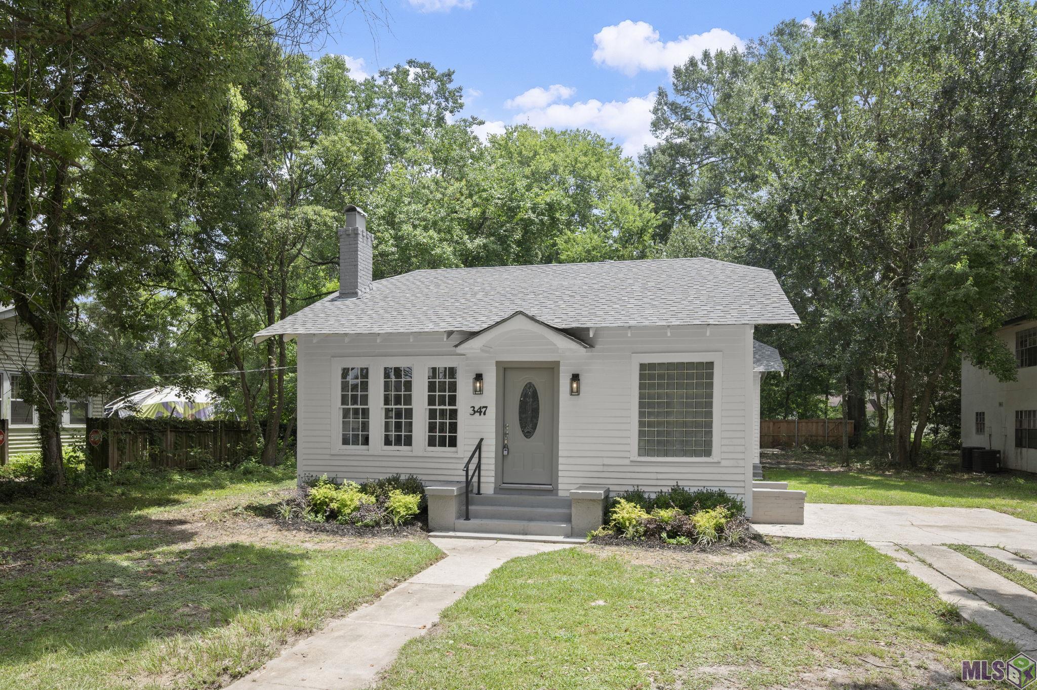 347 Steele Boulevard Baton Rouge, LA 70806 - Photo 1 of 21
