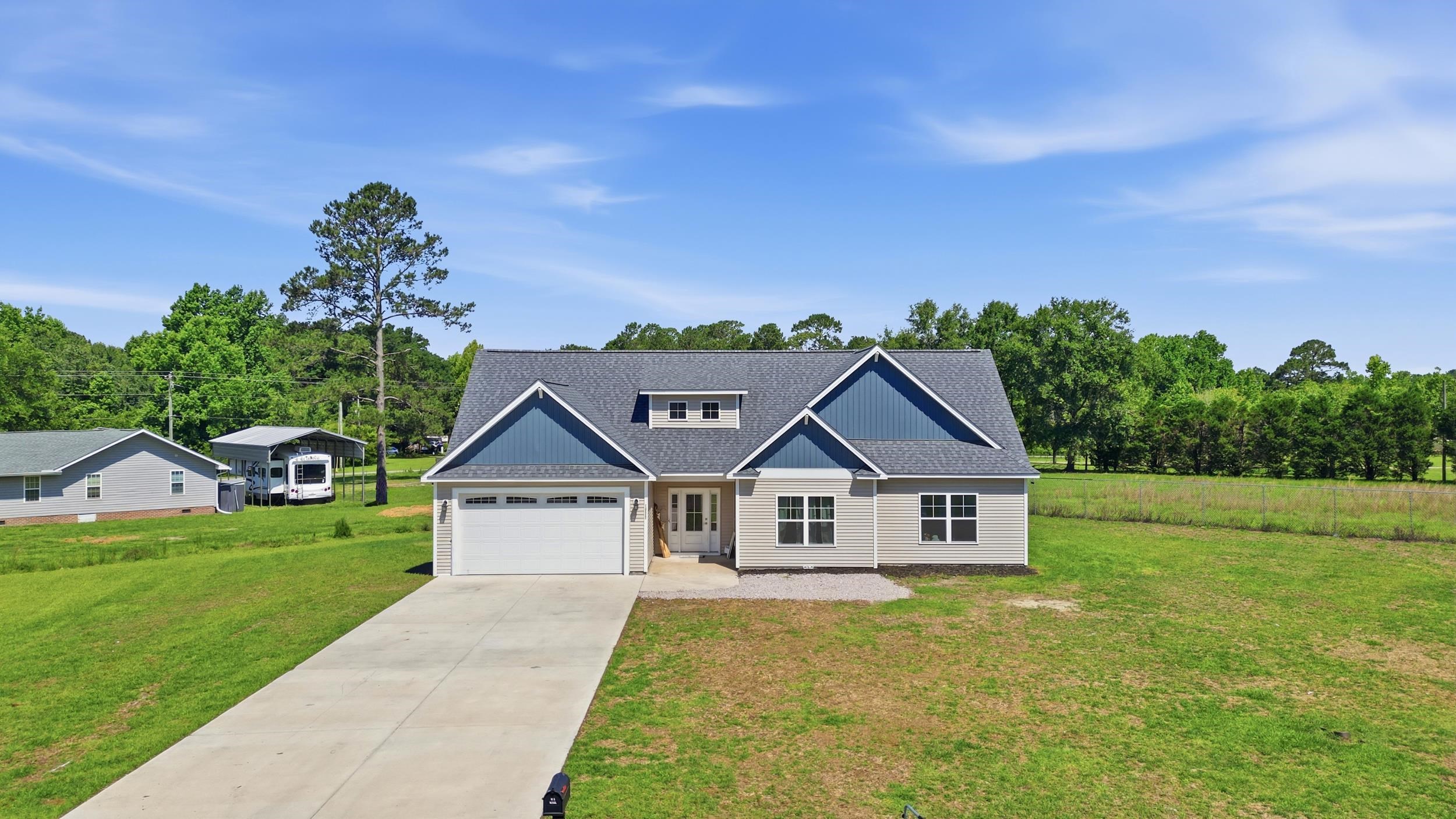 1900 Blue Bird Road Loris, SC 29569 - Photo 2 of 36