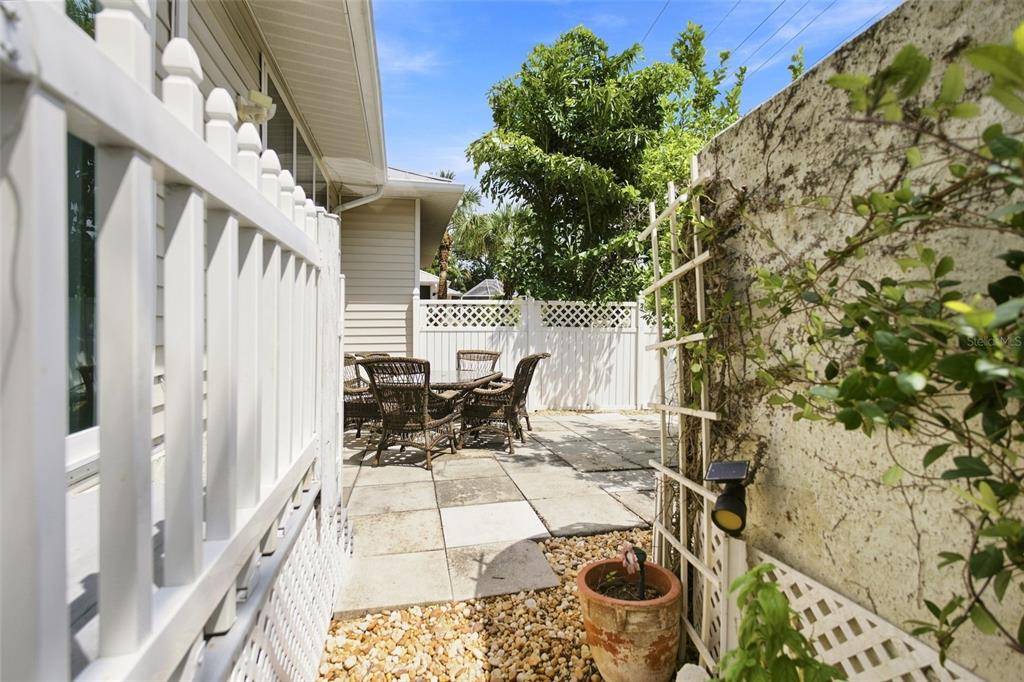 1819 Highland Road Osprey, FL 34229 - Photo 43 of 56 Gallery Image 43