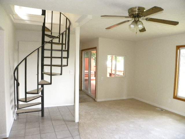 4126 North Woodlawn Road Spokane Valley, WA 99216 - Photo 3 of 9 Gallery Image 3