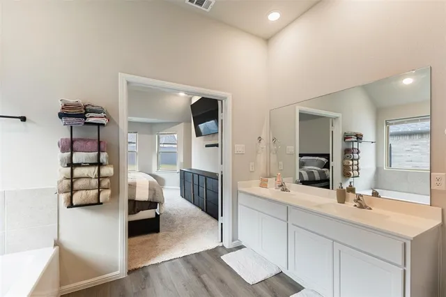 $3,000 | 7537 Prairie Holly Lane, Venus, TX 76084