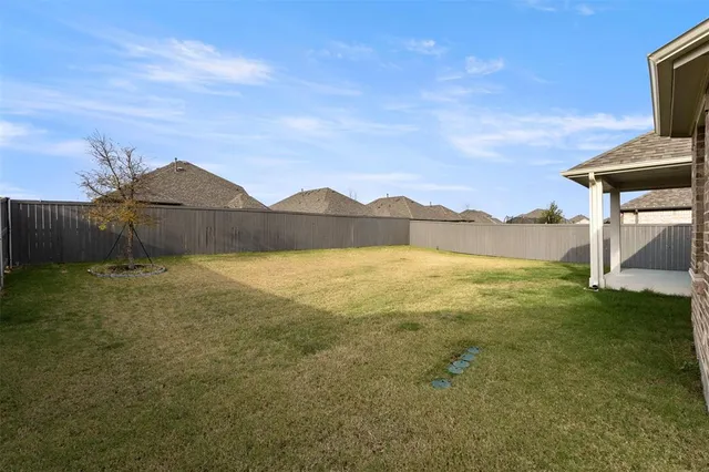 $3,000 | 7537 Prairie Holly Lane, Venus, TX 76084