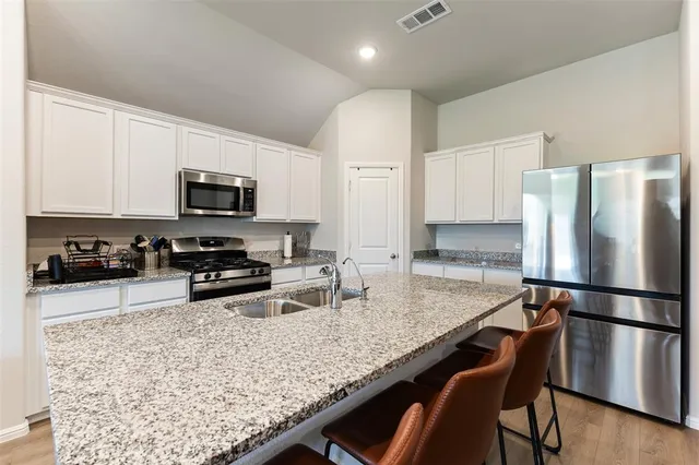 $3,000 | 7537 Prairie Holly Lane, Venus, TX 76084