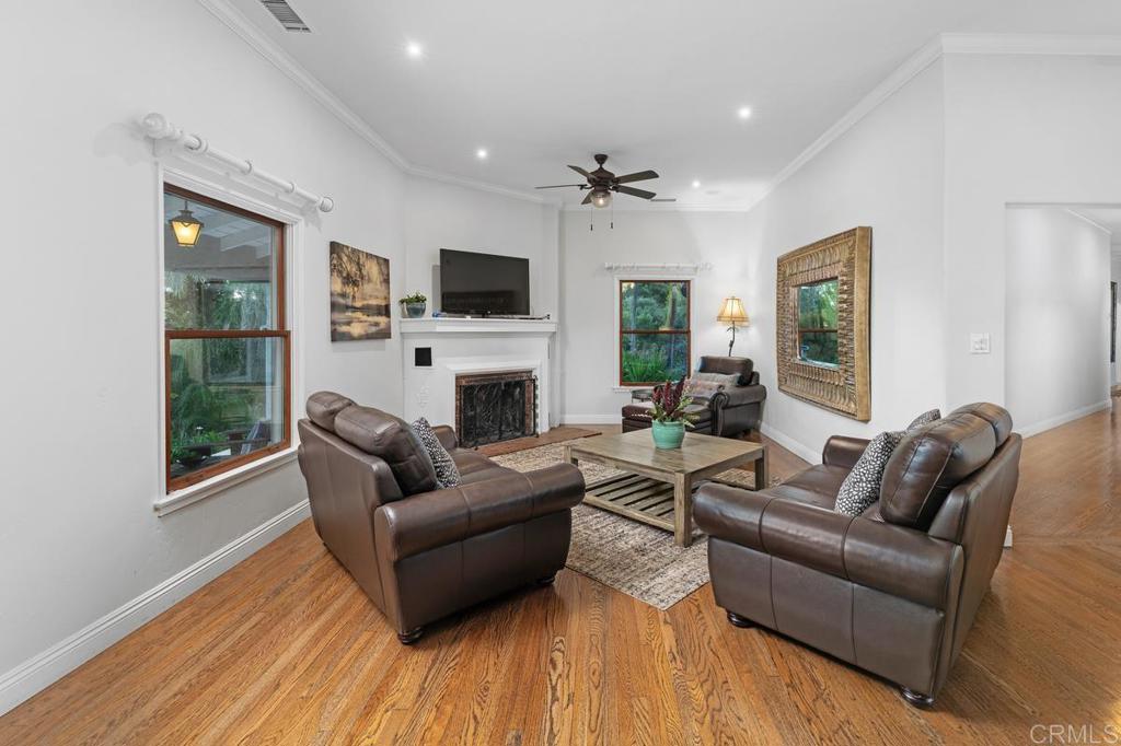 713 Quiet Hills Farm Road Escondido, CA 92029 - Photo 15 of 51 Family Room