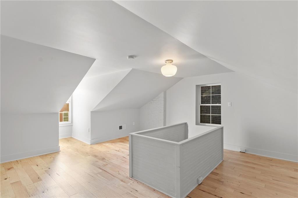 2011 Forbes Avenue Pittsburgh, PA 15219 - Photo 32 of 41