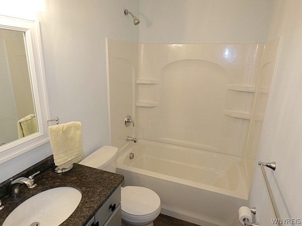 6385 Boston State Road, Unit 28 Hamburg, NY 14075 - Photo 17 of 46