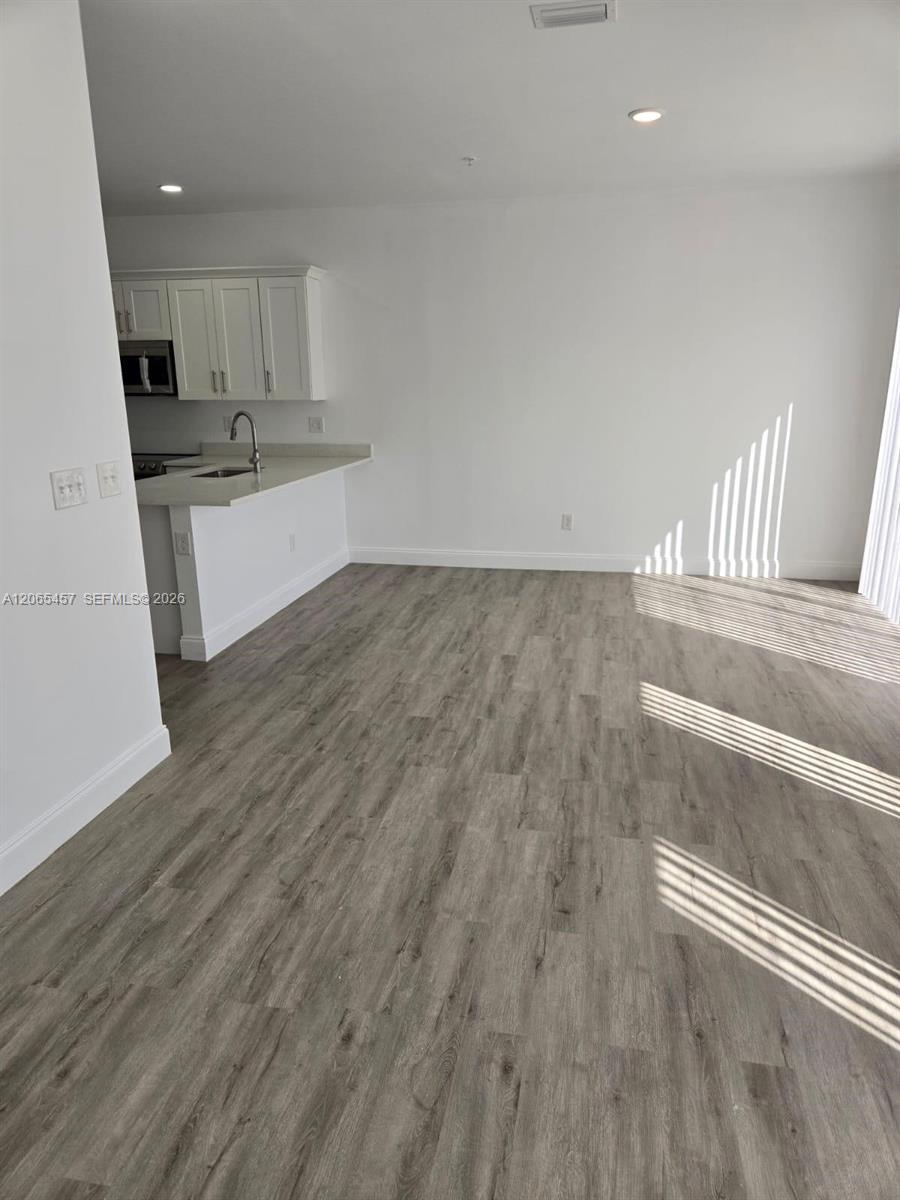 4215 Gulfstream Road Lake Worth, FL 33461 - Photo 3 of 24 Gallery Image 3