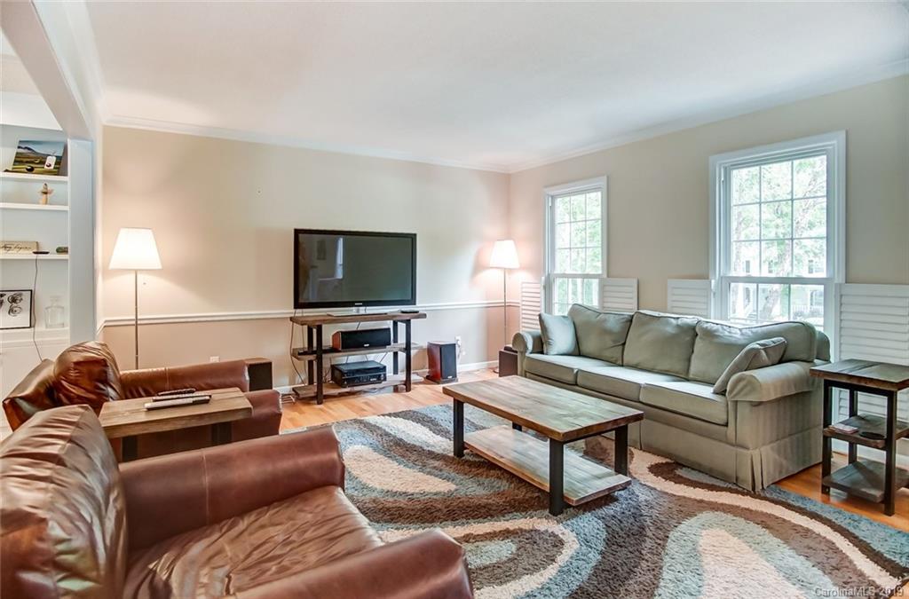 3119 Quilting Road Matthews, NC 28105 - Photo 6 of 46 Gallery Image 6