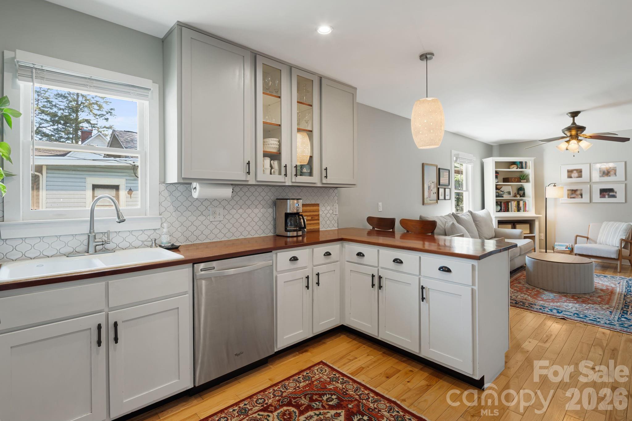 1207 Willow Road Hendersonville, NC 28739 - Photo 12 of 30