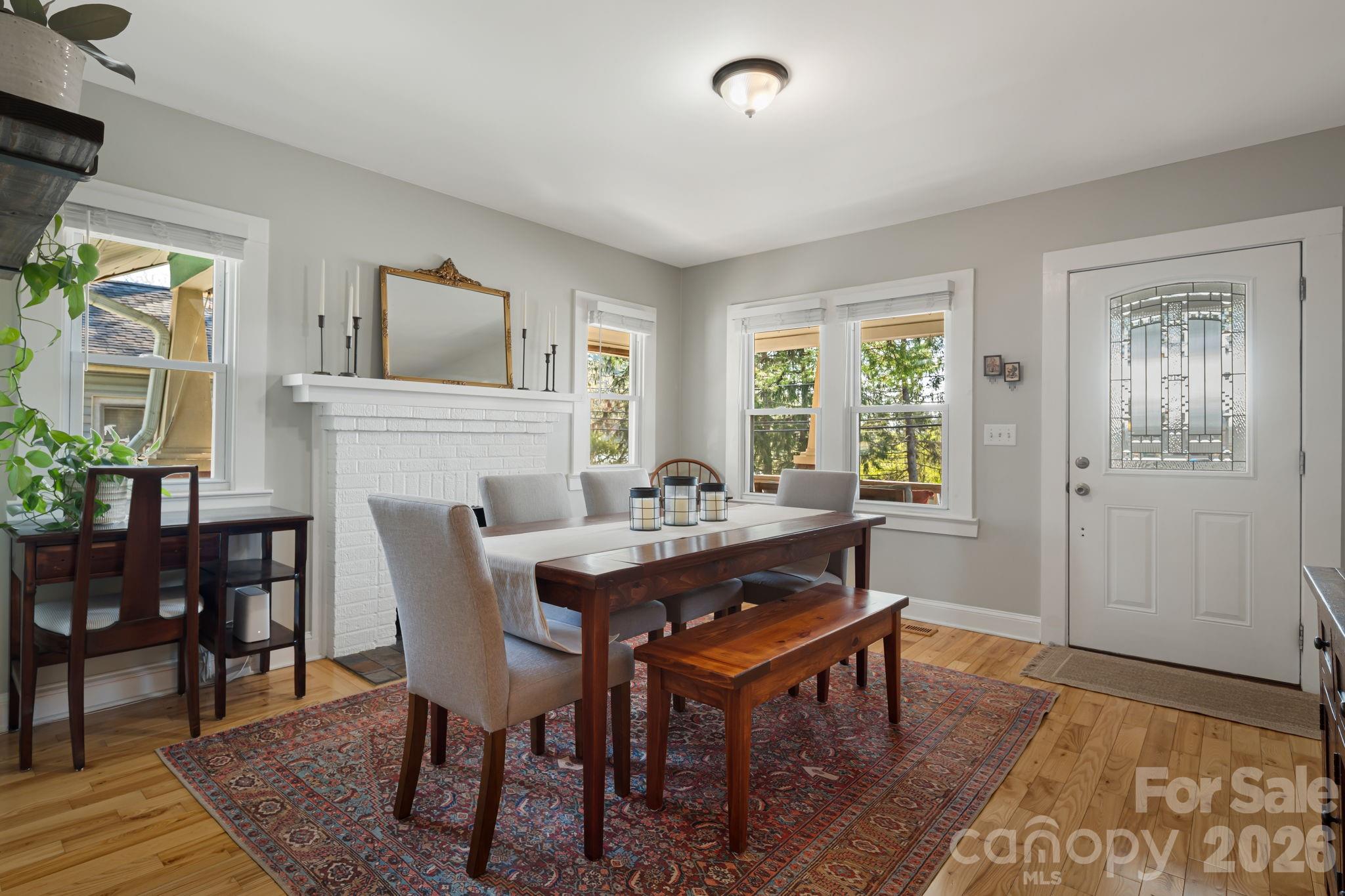 1207 Willow Road Hendersonville, NC 28739 - Photo 17 of 30