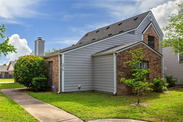 $211,000 | 2519 Cross Timbers Drive, College Station, TX 77840