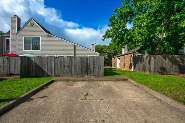 $211,000 | 2519 Cross Timbers Drive, College Station, TX 77840