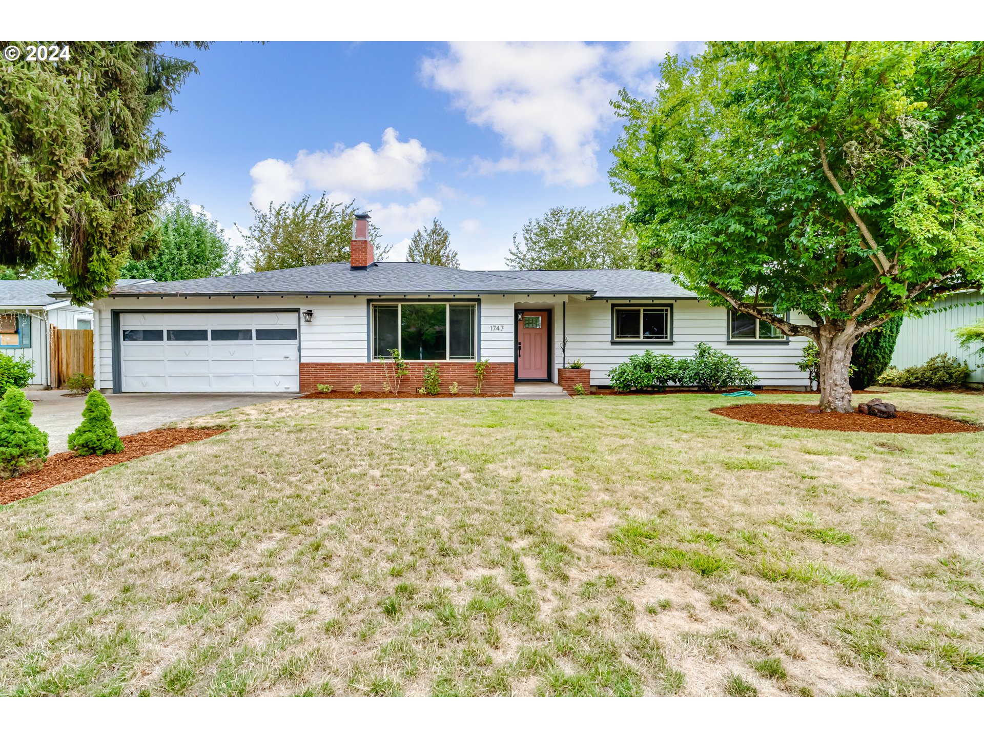 1747 Ridgefield Street Eugene, OR 97404 - Photo 23 of 46 Gallery Image 23