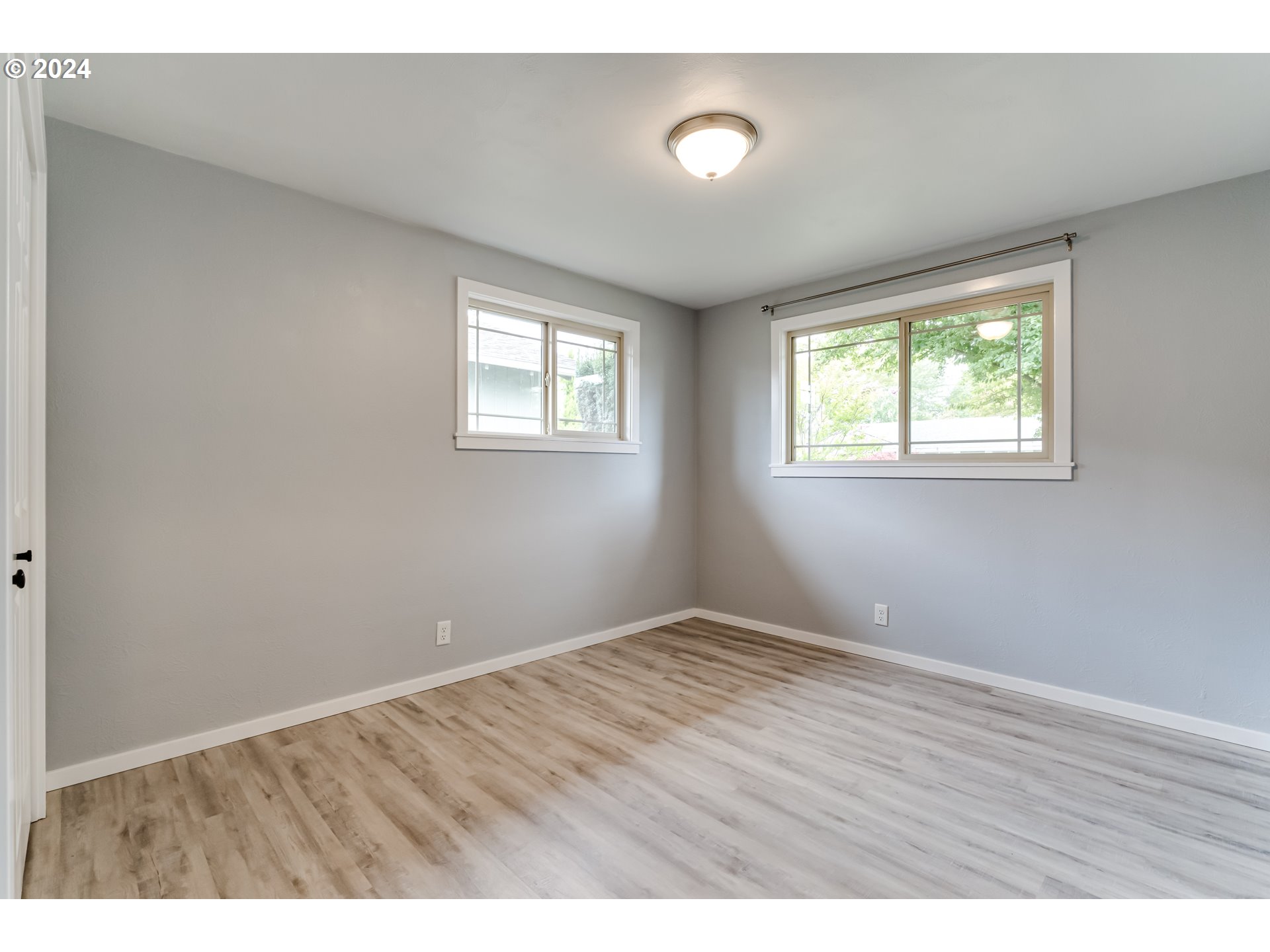 1747 Ridgefield Street Eugene, OR 97404 - Photo 30 of 46 Gallery Image 30