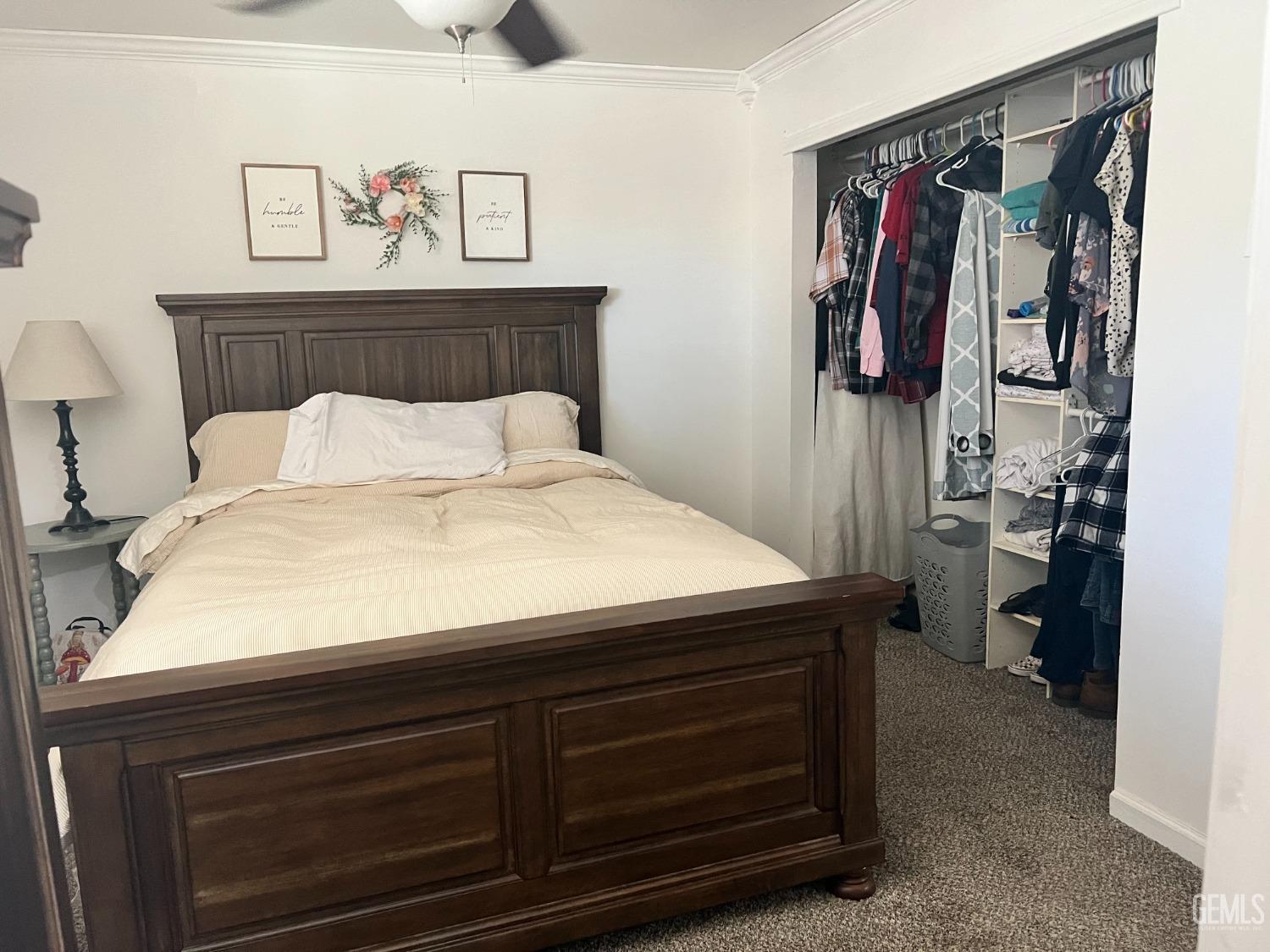 Undisclosed Address Tehachapi, CA 93561 - Photo 19 of 22 a utility room with dryer and washer