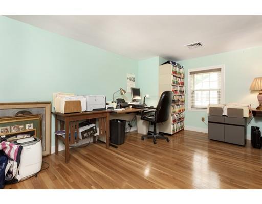 11 Lovell Road Lynnfield, MA 01940 - Photo 20 of 41 Gallery Image 20