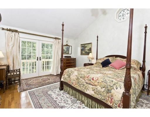 11 Lovell Road Lynnfield, MA 01940 - Photo 28 of 41 Gallery Image 28