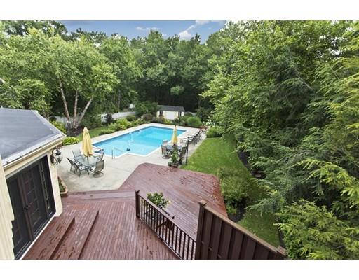 11 Lovell Road Lynnfield, MA 01940 - Photo 30 of 41 Gallery Image 30