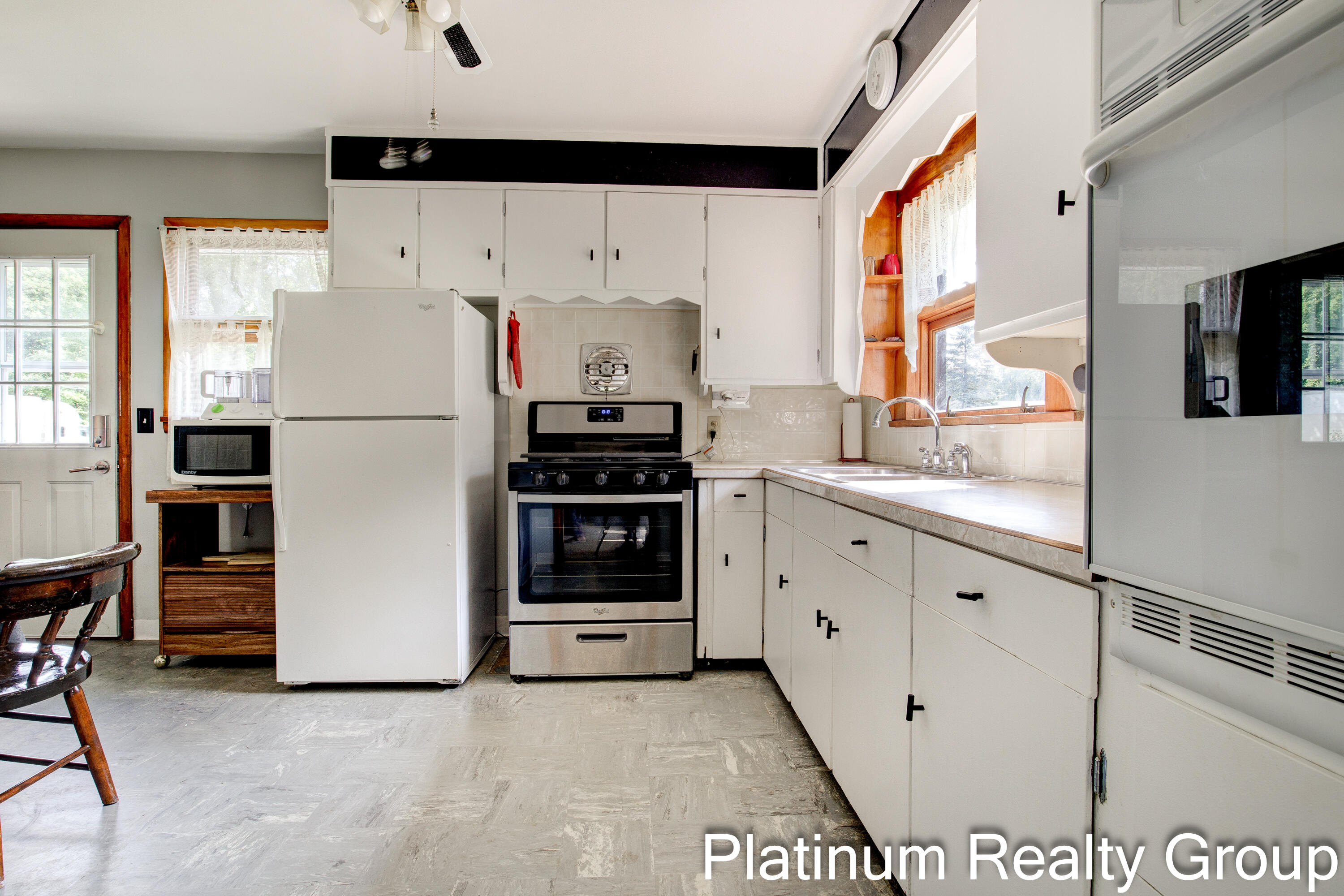 8280 Holton Road Holton, MI 49425 - Photo 11 of 34 Kitchen